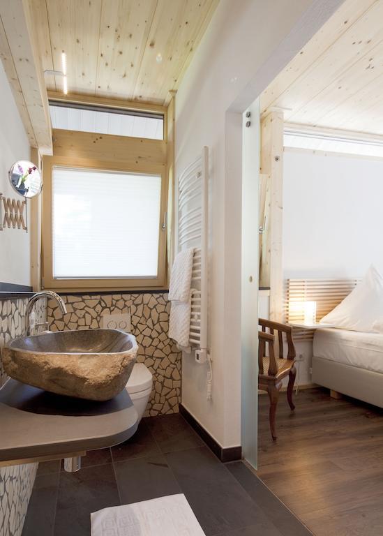 Vivere Ad Parcum - Bed And Breakfast Krefeld Oda fotoğraf