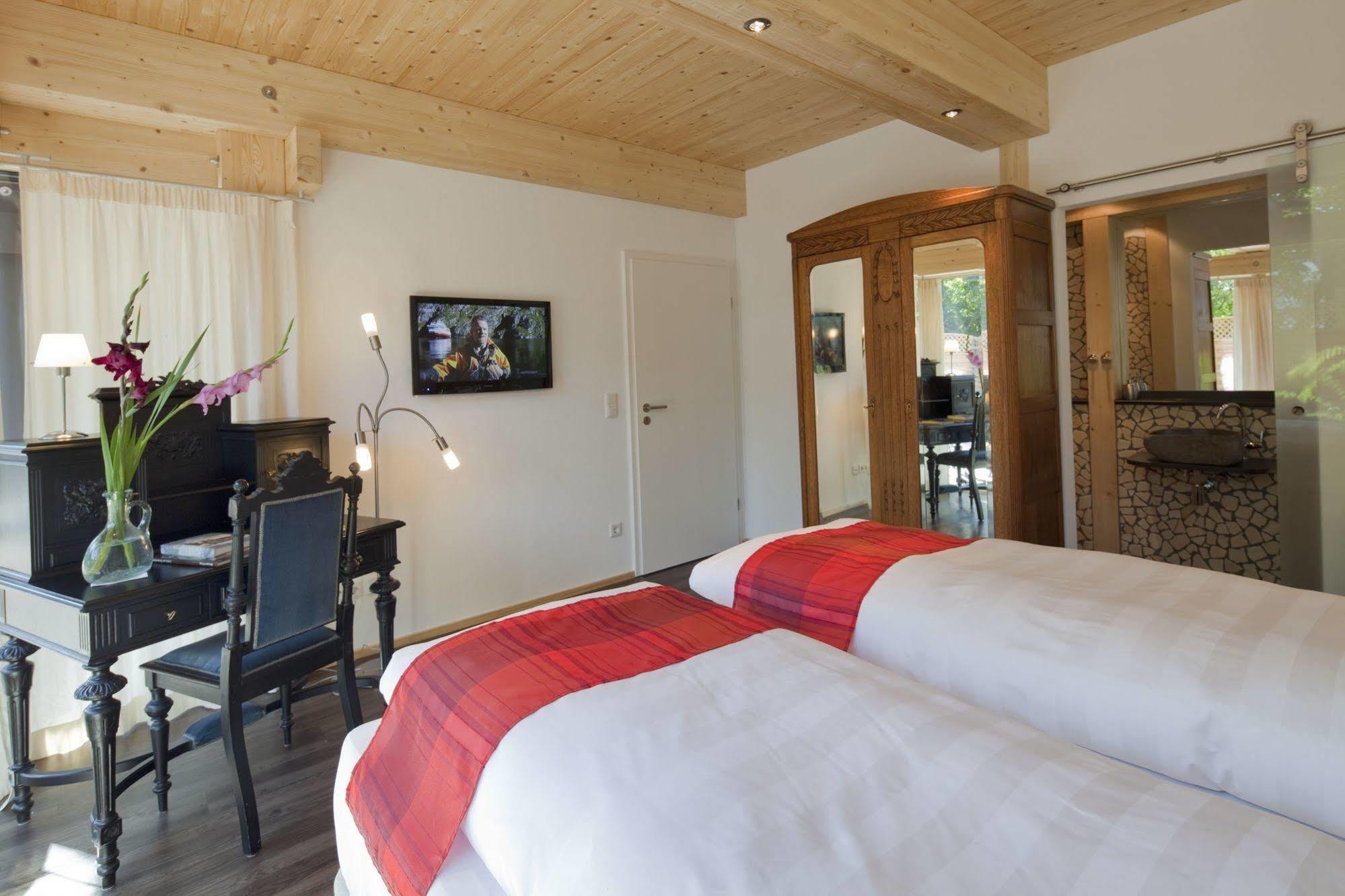Vivere Ad Parcum - Bed And Breakfast Krefeld Dış mekan fotoğraf